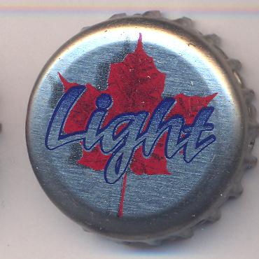 Beer cap Nr.141: Canadian Light produced by Molson Brewing/Ontario