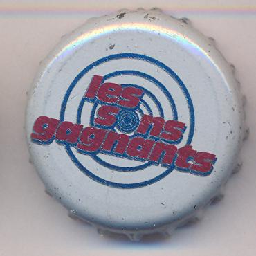 Beer cap Nr.372: Dry produced by Brasseries Molson Du Quebec/Quebec