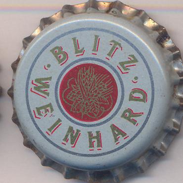 Beer cap Nr.588: Premium Reserve produced by Blitz-Weinhard Brewing Co/Portland