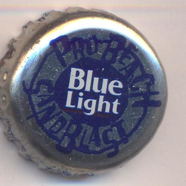 Beer cap Nr.855: Blue Light produced by Labatt Brewing/Ontario