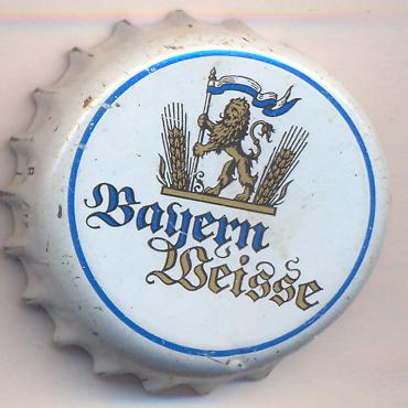 Beer cap Nr.1660: Bayern Weisse produced by Löwenbrauerei Passau - Franzn Stockbauer/Passau