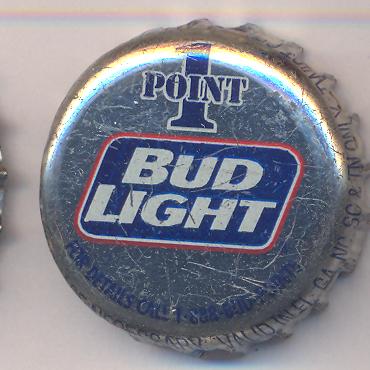 Beer cap Nr.2026: Bud Light produced by Anheuser-Busch/St. Louis