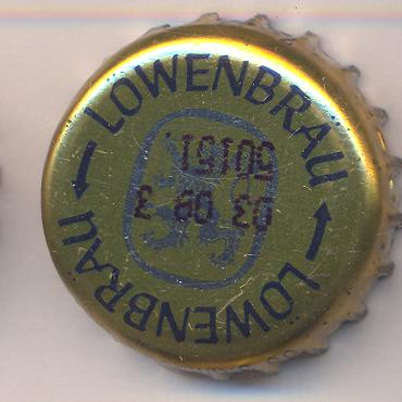 Beer cap Nr.3339: Löwenbräu produced by Miller Brewing Co/Milwaukee