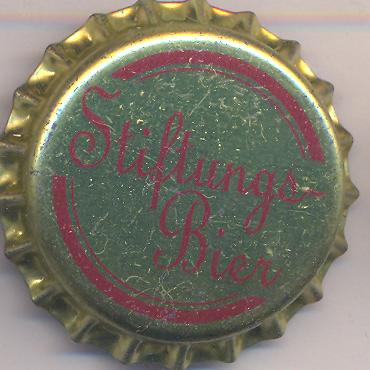 Beer cap Nr.3427: Stiftungsbier produced by Brauerei Josef Baumgartner/Schärding