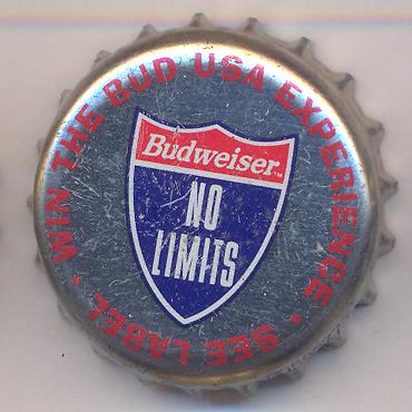 Beer cap Nr.3458: Budweiser produced by Anheuser-Busch/St. Louis