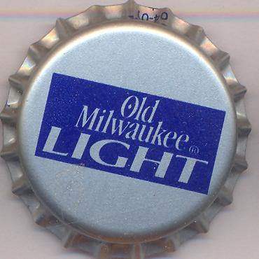 Beer cap Nr.3653: Old Milwaukee Light produced by Stroh Brewery Co./Detroit