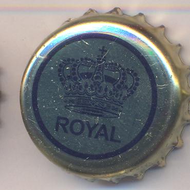 Beer cap Nr.3833: Royal produced by Ceres Bryggerienne A/S/Arhus