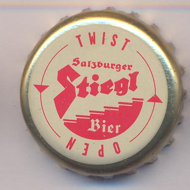 Beer cap Nr.3930: Goldbräu produced by Stieglbrauerei zu Salzburg GmbH/Salzburg