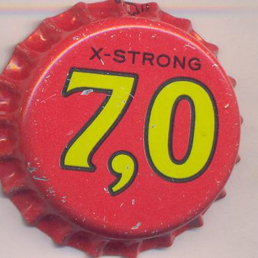 Beer cap Nr.4131: X-Strong 7,0 produced by Kopparbergs Bryggeri AB/Kopparberg