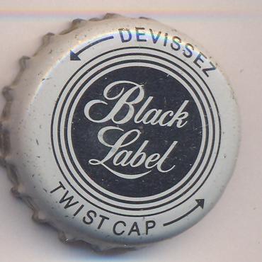 Beer cap Nr.4979: Black Label produced by Molson Brewing/Ontario