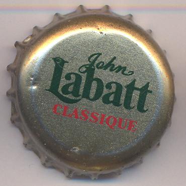 Beer cap Nr.4999: John Labatt Classique produced by Labatt Brewing/Ontario