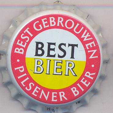 Beer cap Nr.5635: Pilsener Bier produced by Bavaria/Lieshout