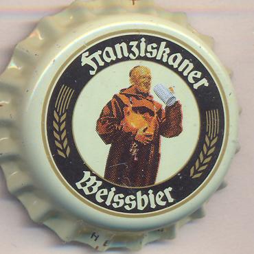 Beer cap Nr.6611: Franziskaner Weissbier Dunkel produced by Spaten-Franziskaner-Bräu/München