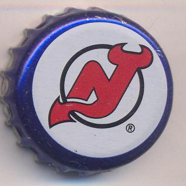 Beer cap Nr.6626: Blue produced by Labatt Brewing/Ontario