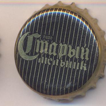 Beer cap Nr.6820: Stary Melnik Strong produced by Efes Moscow Brewery/Moscow