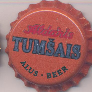 Beer cap Nr.7112: Tumsais produced by Aldaris/Riga