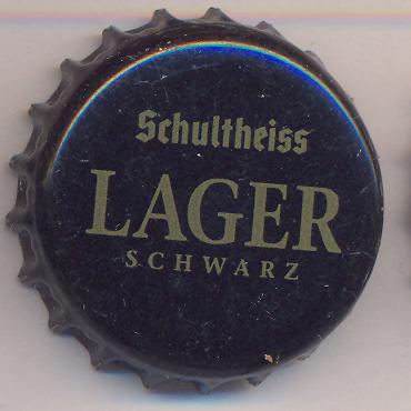 Beer cap Nr.7406: Lager Schwarz produced by Schultheiss Brauerei AG/Berlin