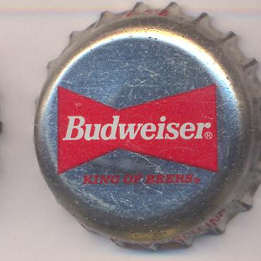 Beer cap Nr.8364: Budweiser produced by Anheuser-Busch/St. Louis