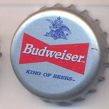 Beer cap Nr.8366: Budweiser produced by Anheuser-Busch/St. Louis