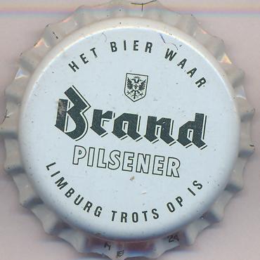 Beer cap Nr.8496: Brand Pilsener produced by Brand/Wijle