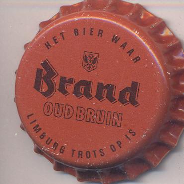 Beer cap Nr.8497: Brand Oud Bruin produced by Brand/Wijle