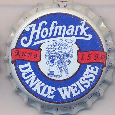 Beer cap Nr.8918: Hofmark Dunkle Weisse produced by Hofmark Brauerei/Cham-Loifling