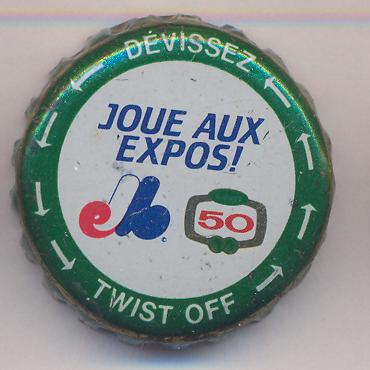 Beer cap Nr.9562: Labatt 50 produced by Labatt Brewing/Ontario