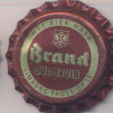 Beer cap Nr.11143: Brand Oud Bruin produced by Brand/Wijle