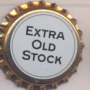 Beer cap Nr.11745: Black Label - Extra Old Stock produced by Molson Brewing/Ontario