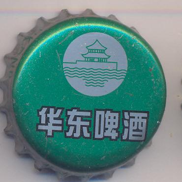 Beer cap Nr.11988: Huadong Beer produced by Tsingtao Brewery Co./Tsingtao