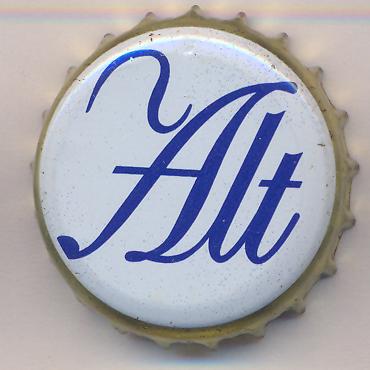 Beer cap Nr.12815: Landfuerst Alt produced by Brauerei Königshof/Krefeld