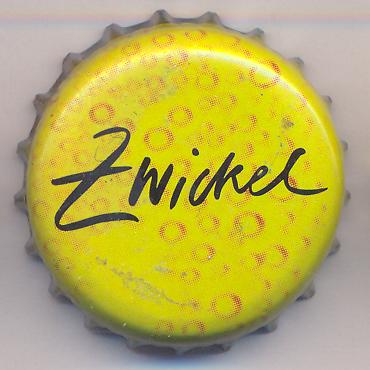 Beer cap Nr.13141: Zwickel produced by Brauerei Ziegelhof/Liestal