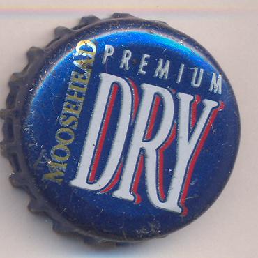 Beer cap Nr.13185: Premium Dry produced by Moosehead/Saint John