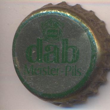 Beer cap Nr.13406: DAB Meister Pils produced by Dortmunder Union Brauerei Aktiengesellschaft/Dortmund