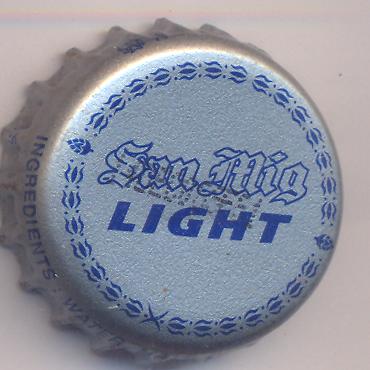 Beer cap Nr.13506: San Miguel Light produced by San Miguel/Manila