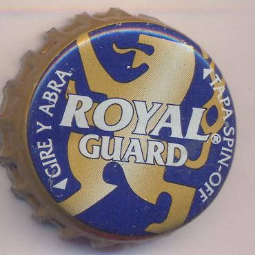 Beer cap Nr.14367: Royal Guard produced by Compania de Cervecerias Unidas/Santiago