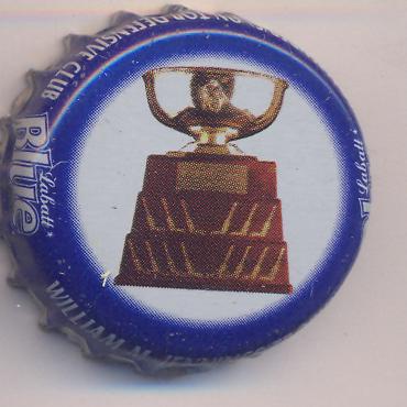 Beer cap Nr.14826: Labatt Blue produced by Labatt Brewing/Ontario