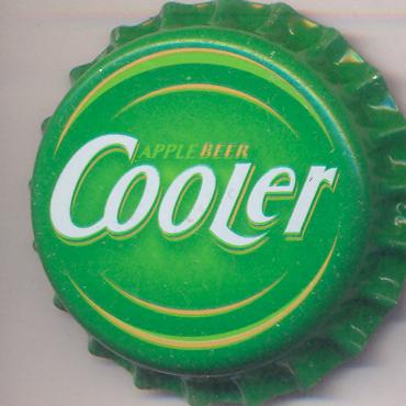 Beer cap Nr.14833: Cooler Apple Beer produced by Piwowarskie Brok SA/Koszalin