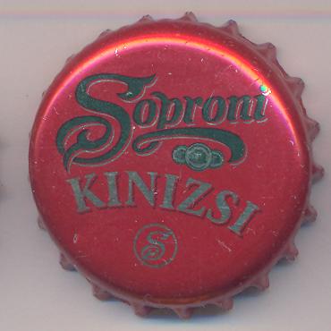 Beer cap Nr.15068: Soproni Kinizsi produced by Brau Union Hungria Sörgyrak Rt./Sopron