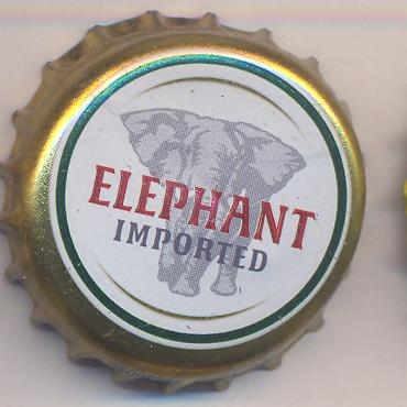 Beer cap Nr.15196: Imported Elephant Beer produced by Carlsberg/Koppenhagen