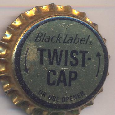 Beer cap Nr.15569: Black Label produced by Molson Brewing/Ontario