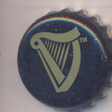 Beer cap Nr.16018: Guinness produced by Arthur Guinness Son & Company/Dublin