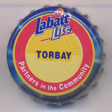 Beer cap Nr.16132: Blue Lite produced by Labatt Brewing/Ontario