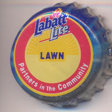 Beer cap Nr.16136: Blue Lite produced by Labatt Brewing/Ontario