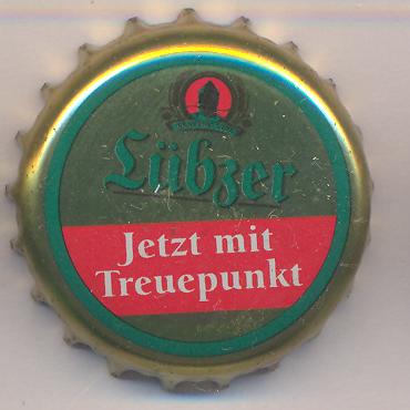 Beer cap Nr.16241: Lübzer Pils produced by Mecklenburgische Brauerei Lübz GmbH/Lübz