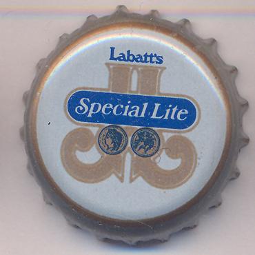 Beer cap Nr.16330: Special Lite produced by Labatt Brewing/Ontario