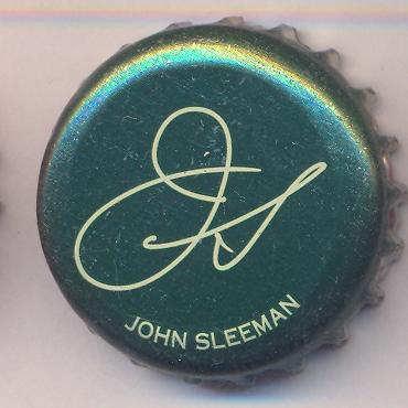 Beer cap Nr.16353: John Sleeman produced by Sleemans/Guelph