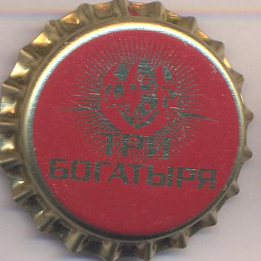 Beer cap Nr.16604: Tri Bogatyrja produced by Pivovarni Ivana Taranova/Novotroitsk (Kaliningrad)