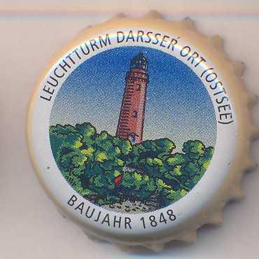 Beer cap Nr.17852: Störtebecker Bernstein Weizen produced by Stralsunder Brauerei GmbH/Stralsund