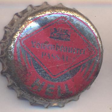 Beer cap Nr.18478: Hell produced by Löwenbrauerei Passau - Franzn Stockbauer/Passau